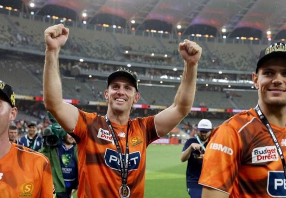 BBL Franchises Remain Intact as Australian Cricket Delays Private Investment Plans 