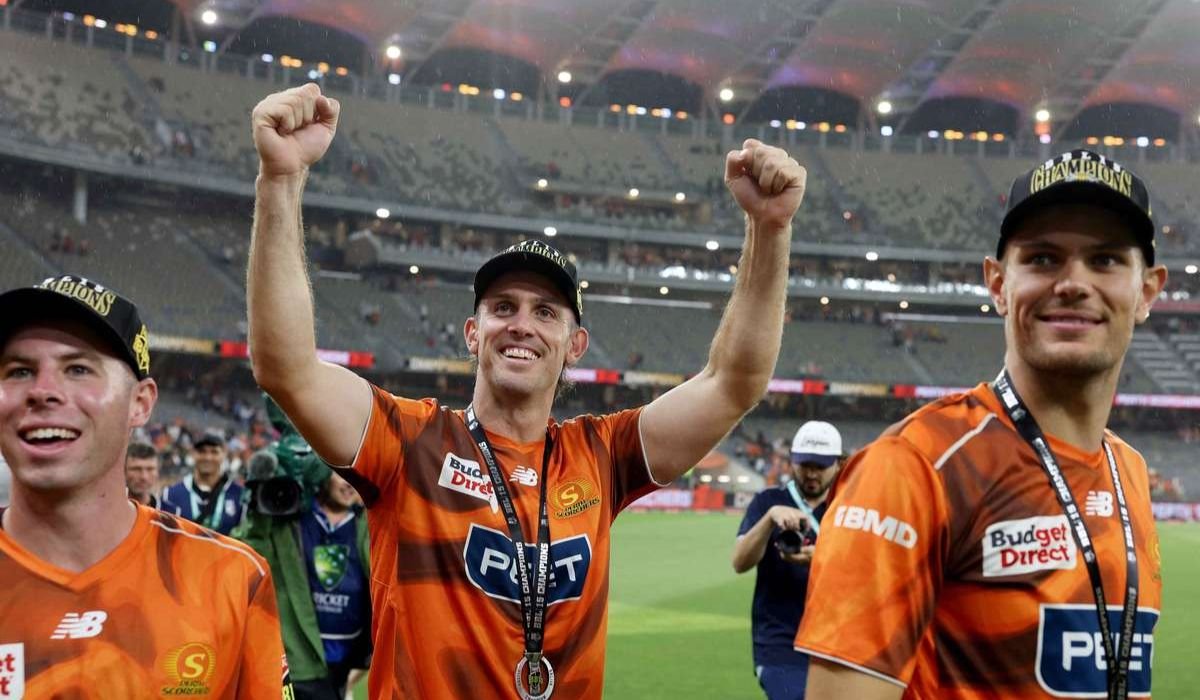 BBL Franchises Remain Intact as Australian Cricket Delays Private Investment Plans 